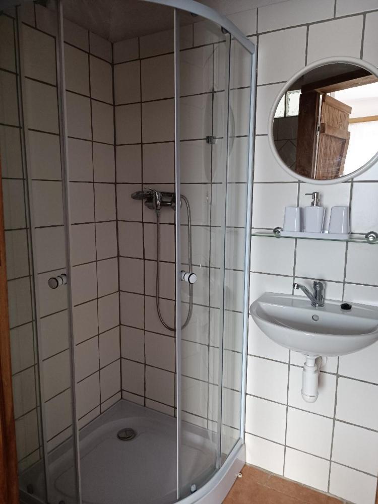 Ubytovani Pod Jilmem Zar Ruang foto